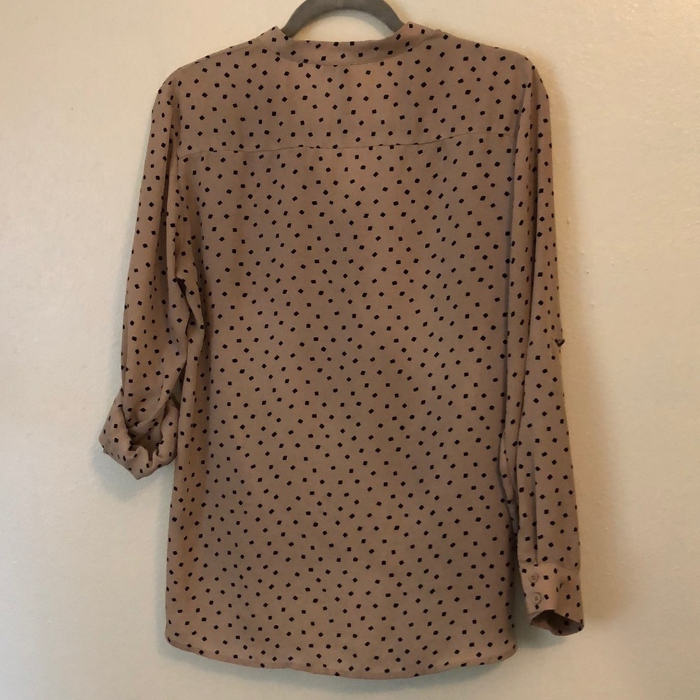 PolkaSquare blouse - Picture 8 of 8